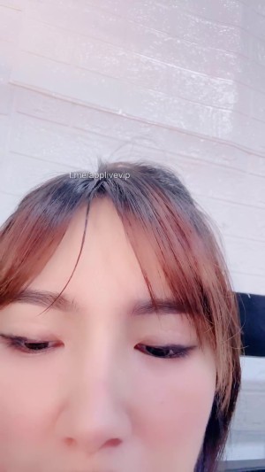 Ngọc Thảo 2k ngồi mân mê mu con rùa cận cảnh siêu nét – live NGOCTHAO
